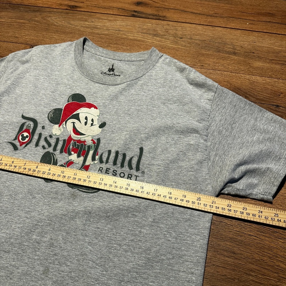 Disney Parks Gray Mickey Mouse Santa Disneyland Resort Mens Large T-Shirt - Picture 5 of 6